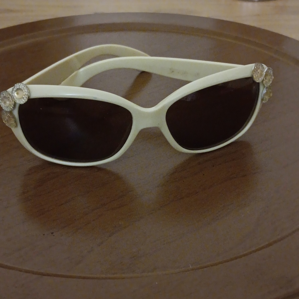 Ladies Fashion Sunnies